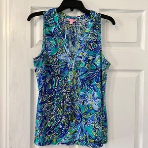 Lilly Pulitzer Essie top